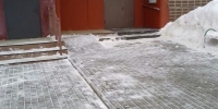 Очистка придомовой территории от снега